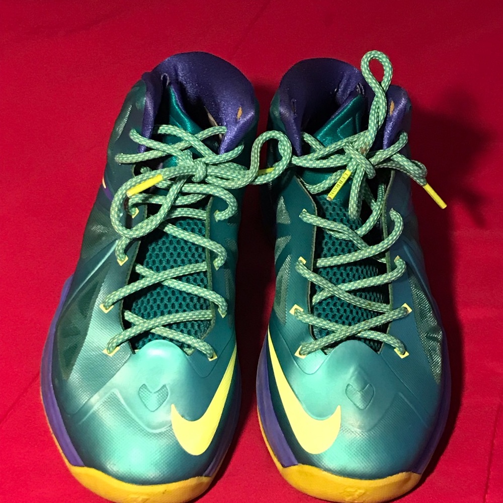 Iebrons - Picture 2 of 3
